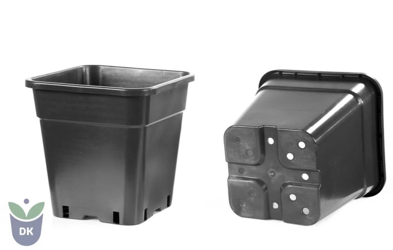 Kvetináč plastový vysoký štvorcový 18L, 30 x 31 cm