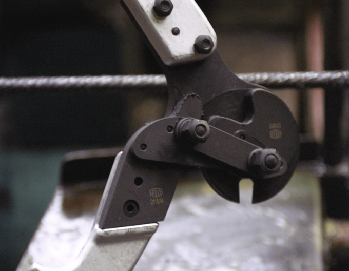 FELCO C112 Kliešte dvojručné sprevodované